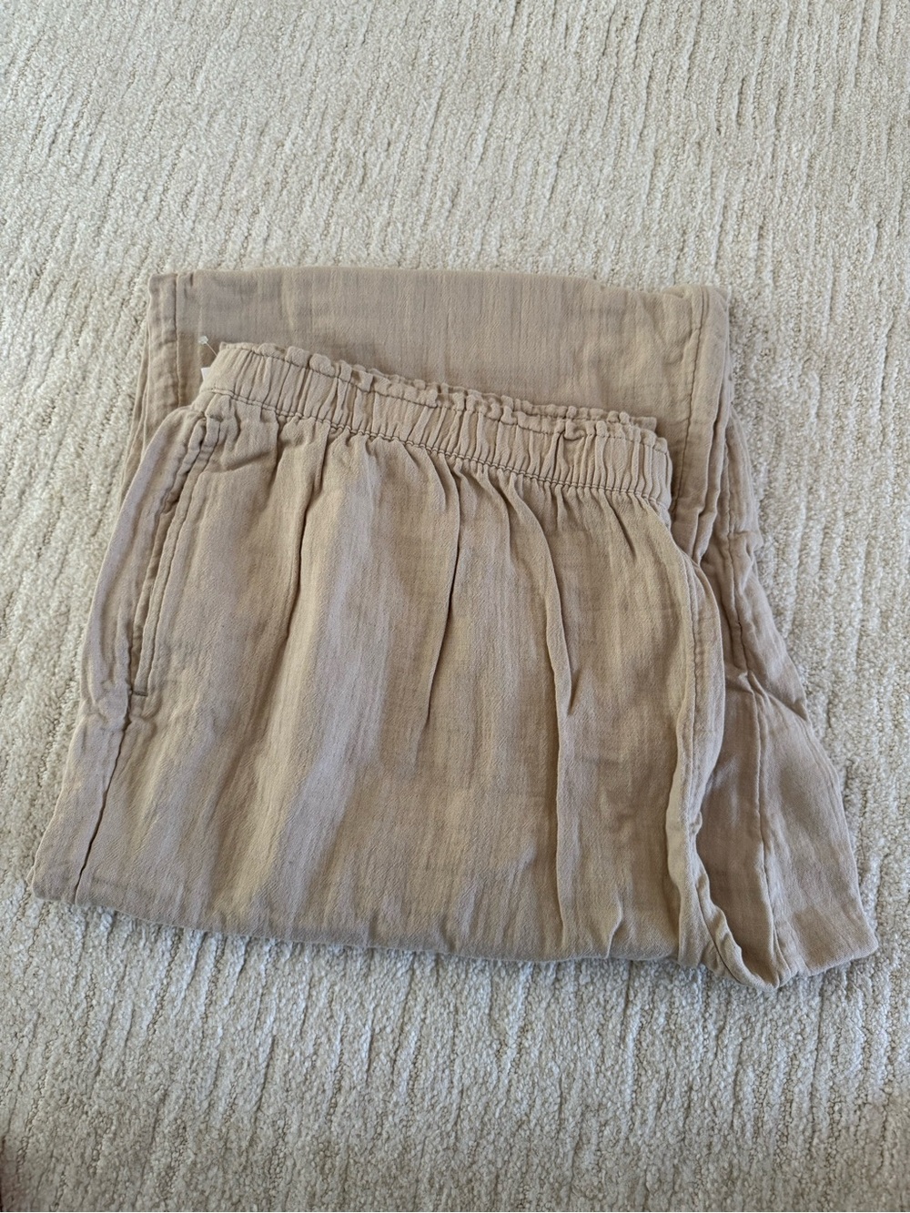 Old Navy Neutral Beige Lightweight Pants